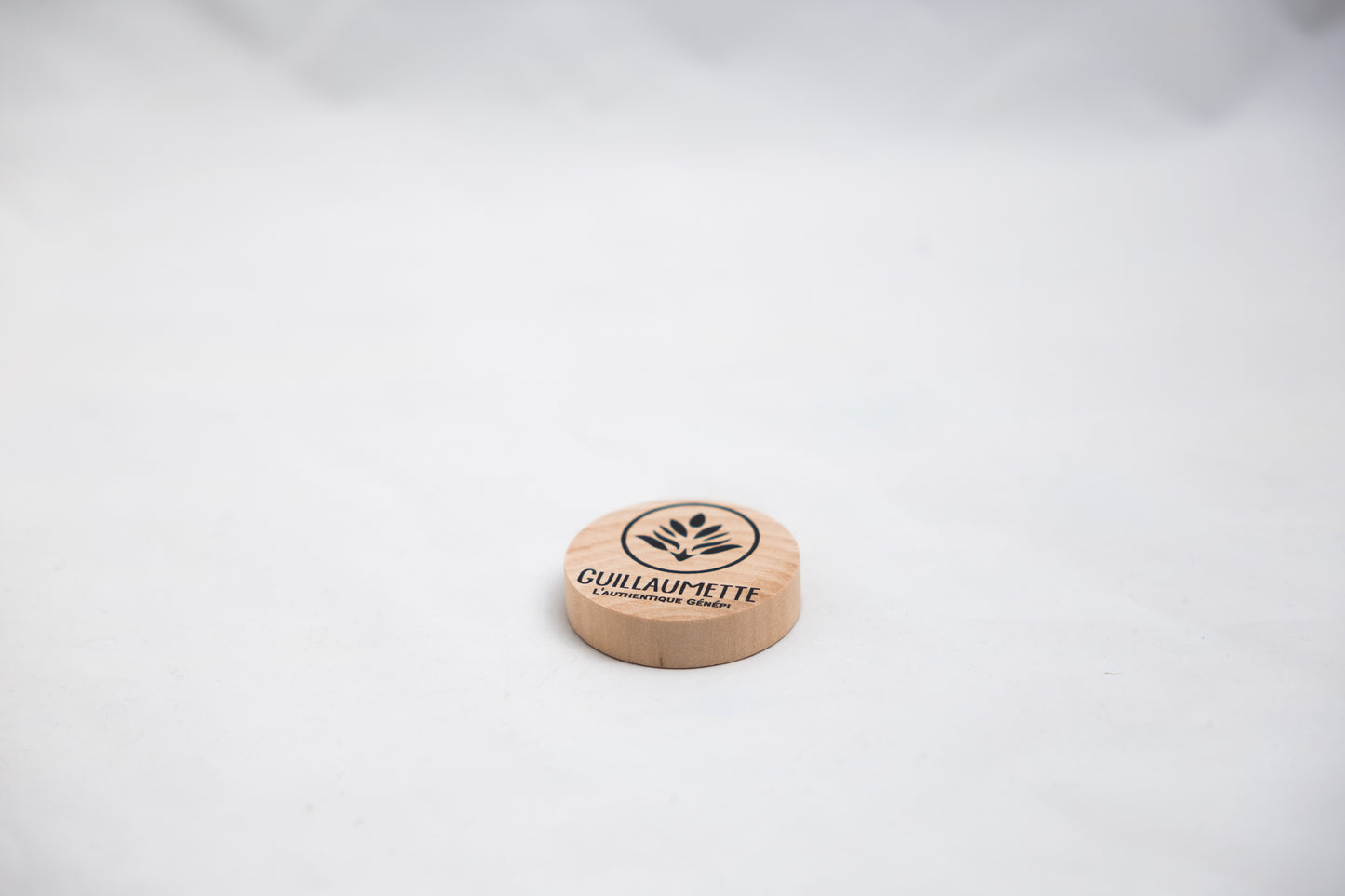Guillaumette wooden bottle opener