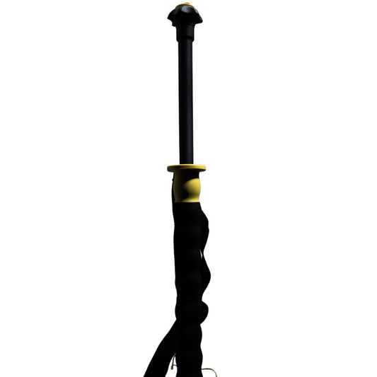 Vue rapprochée du haut du bâton Lacal x Guillaumette avec le réservoir de génépi ouvert.